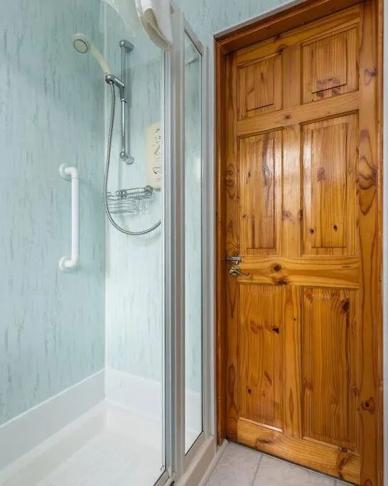 Apartment Beautiful 2 Bedroom Flat In Edinburgh